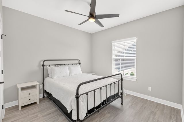 1427 Dawbarn Dr, Murfreesboro, TN 37128