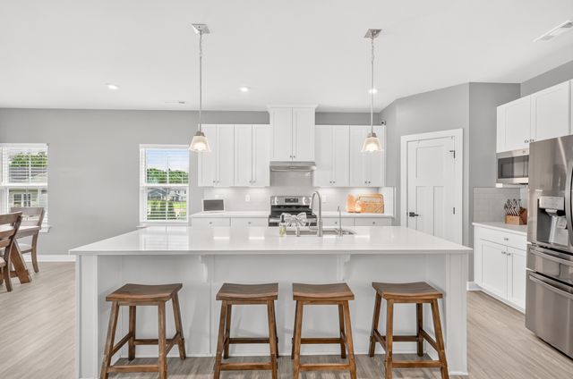 1427 Dawbarn Dr, Murfreesboro, TN 37128