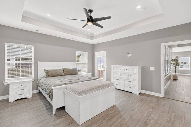 1427 Dawbarn Dr, Murfreesboro, TN 37128
