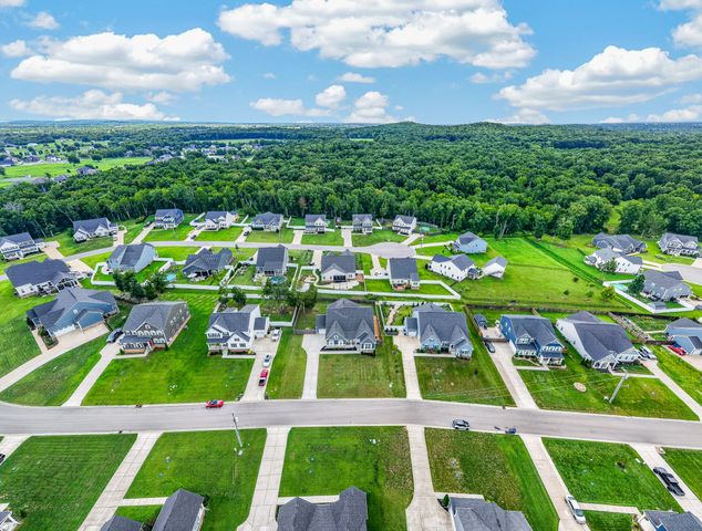1427 Dawbarn Dr, Murfreesboro, TN 37128