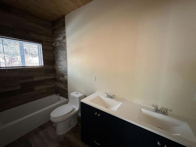 52810 Sugar Pine, Idyllwild, CA 92549