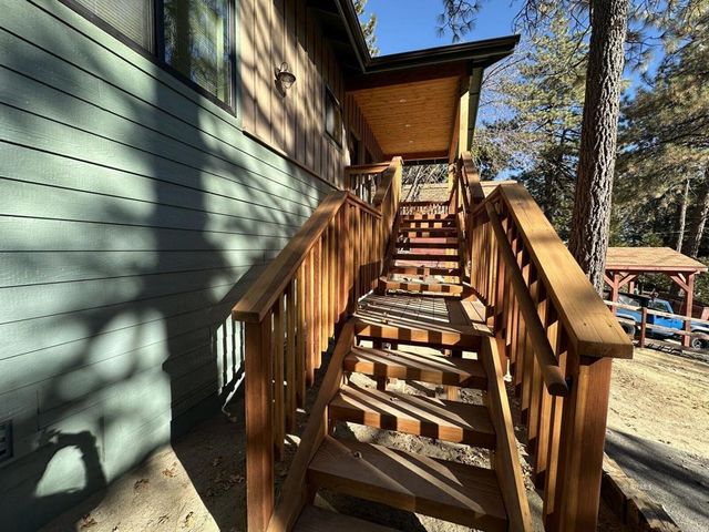 52810 Sugar Pine, Idyllwild, CA 92549