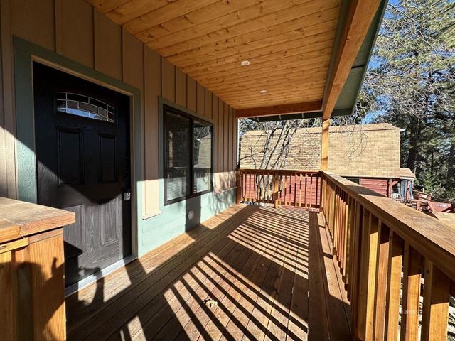 52810 Sugar Pine, Idyllwild, CA 92549