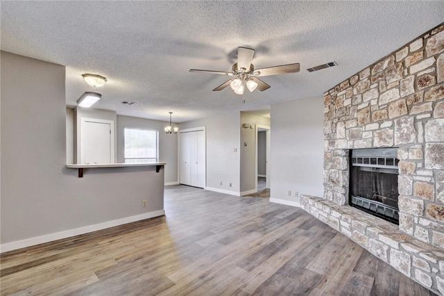 20800 Bonanza ST A, Lago Vista, TX 78645