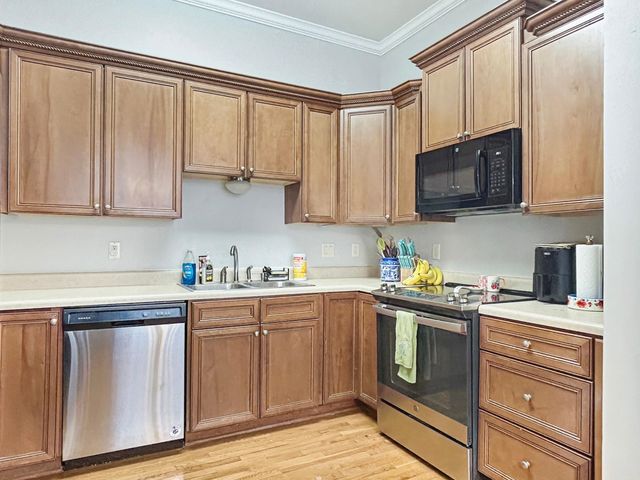 182 RIVER LIGHTS LN, Memphis, TN 38103