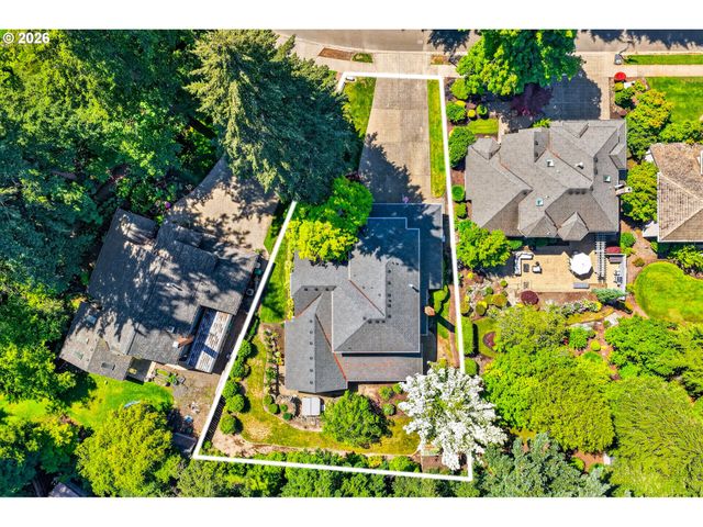 10045 Sw ALSEA Ct, Tualatin, OR 97062