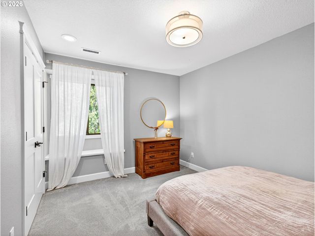 10045 Sw ALSEA Ct, Tualatin, OR 97062