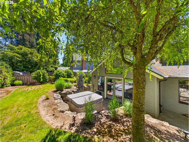 10045 Sw ALSEA Ct, Tualatin, OR 97062