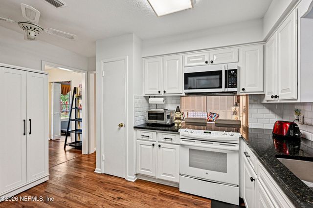 2445 MILL CREEK Road, Jacksonville, FL 32211