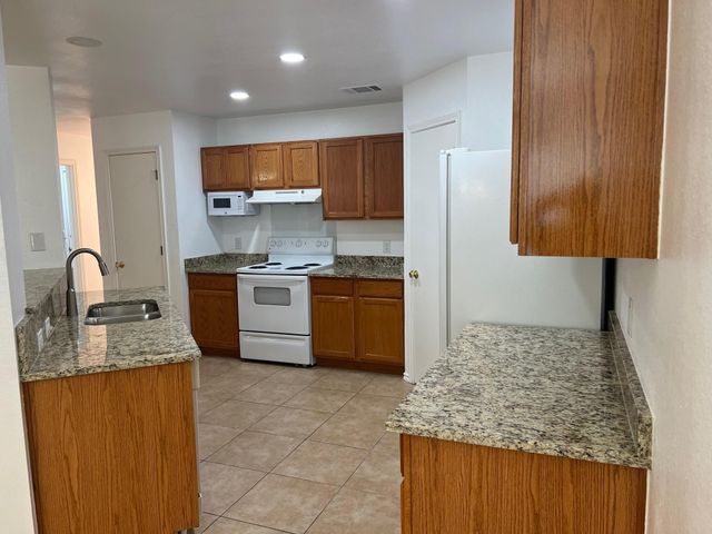 18121 Skysail DR, Manor, TX 78653