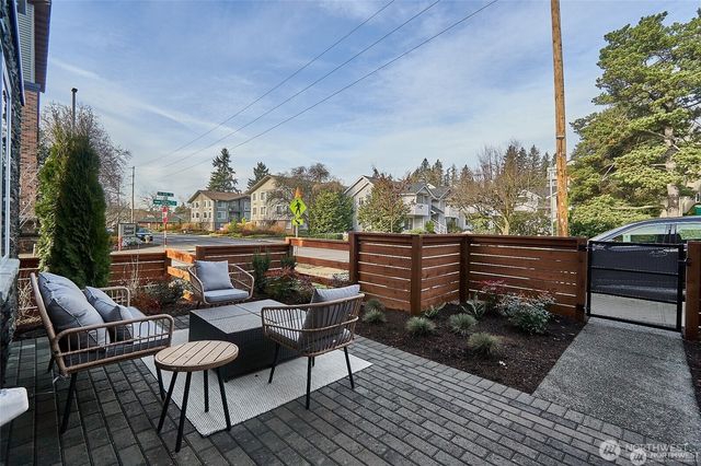 7988 170th Ave NE (Homesite #14), Redmond, WA 98052