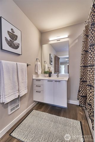 7988 170th Ave NE (Homesite #14), Redmond, WA 98052