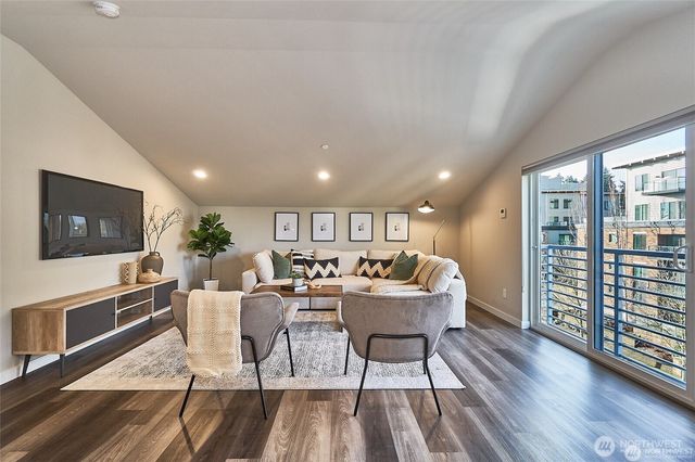 7988 170th Ave NE (Homesite #14), Redmond, WA 98052