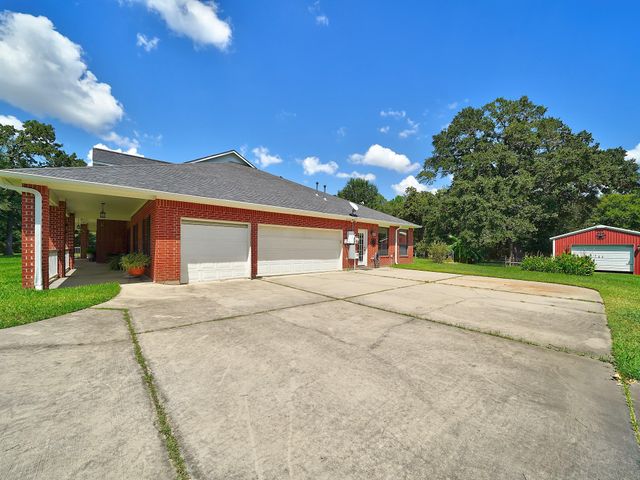 32210 Mink Creek Court, Magnolia, TX 77355