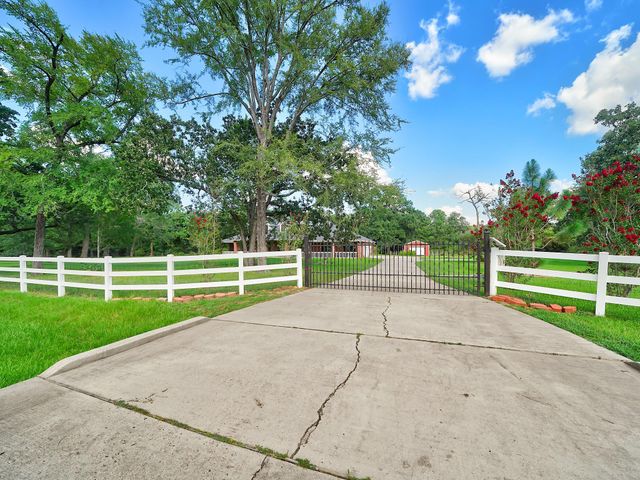 32210 Mink Creek Court, Magnolia, TX 77355