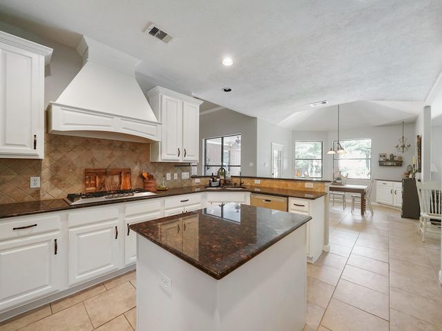32210 Mink Creek Court, Magnolia, TX 77355
