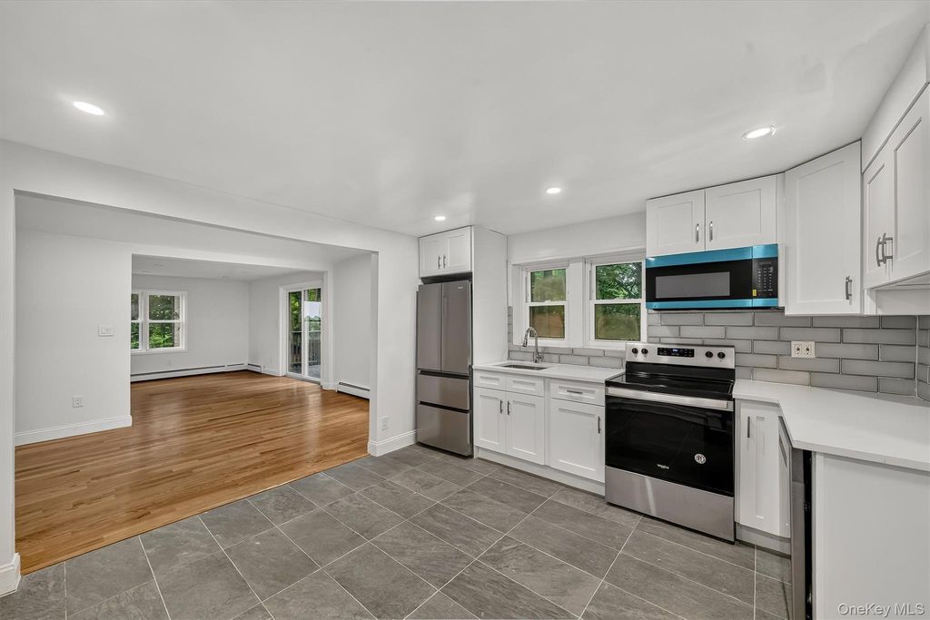 15 Arcadian Trail, Monroe, NY 10950 — photo 3