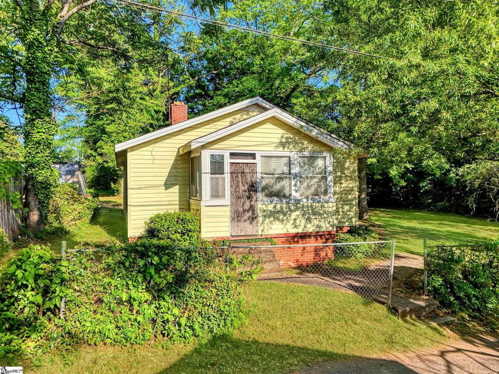 103 Dobbs Street, Greenville, SC 29605