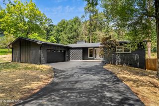5409 SW Mockingbird Drive, Knoxville, TN 37919