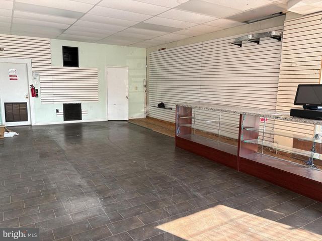 301 BROAD S, Woodbury, NJ 08096