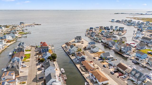 245 Pine Drive, Bayville, NJ 08721