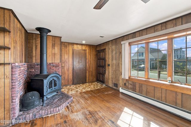 245 Pine Drive, Bayville, NJ 08721