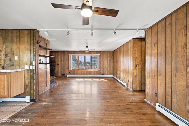 245 Pine Drive, Bayville, NJ 08721