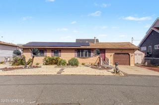 245 Pine Drive, Bayville, NJ 08721