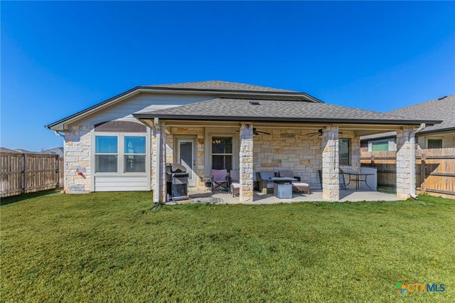 1203 Emerald Gate Drive, Temple, TX 76502