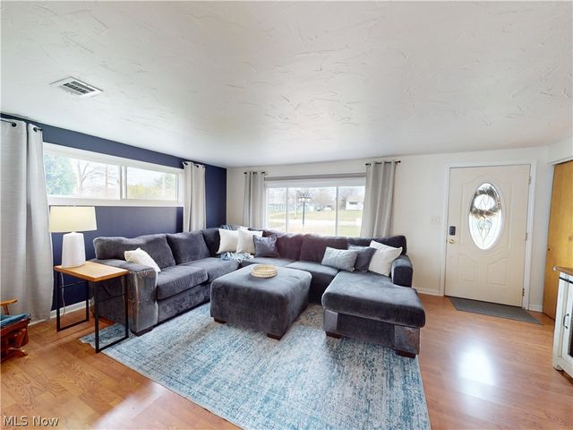 9380 Briar Drive, Streetsboro, OH 44241