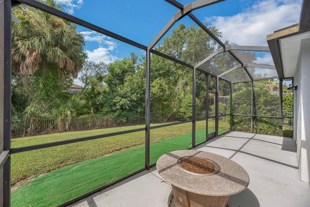 6116 SKYLARKCREST DRIVE, Lithia, FL 33547