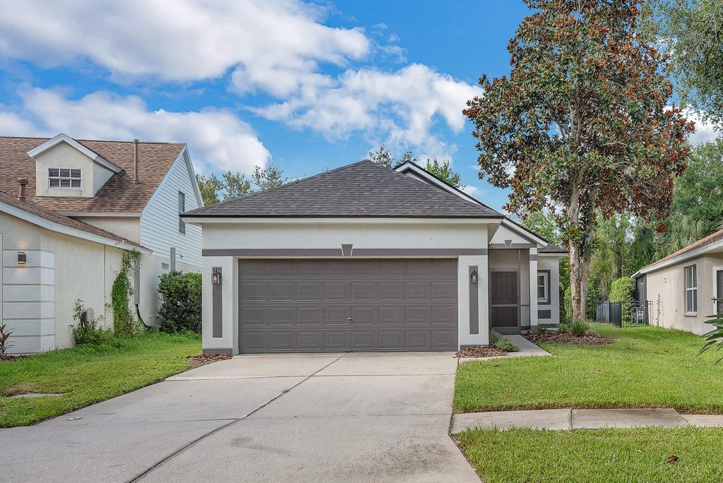 6116 SKYLARKCREST DRIVE, Lithia, FL 33547
