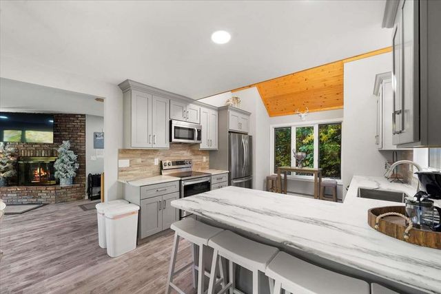 22 Sylvan Ridge Road, Winhall, VT 05340