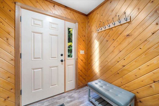 22 Sylvan Ridge Road, Winhall, VT 05340