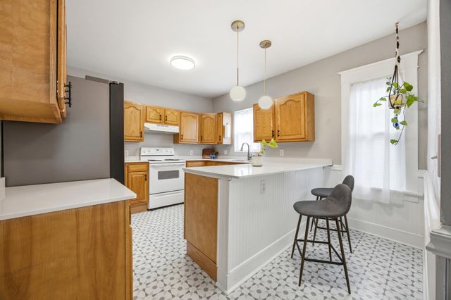 905 3rd Street N, Fargo, ND 58102