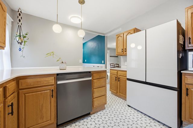 905 3rd Street N, Fargo, ND 58102