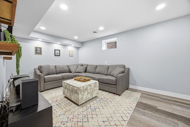 905 3rd Street N, Fargo, ND 58102