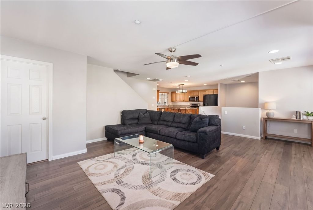 8929 James Carl Court, Las Vegas, NV 89149 — photo 4
