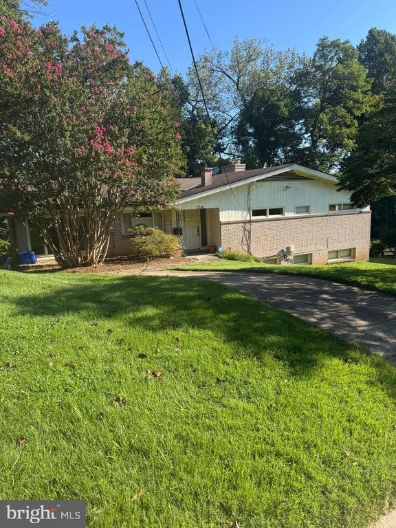 3201 BROOKLAWN TER, Chevy Chase, MD 20815