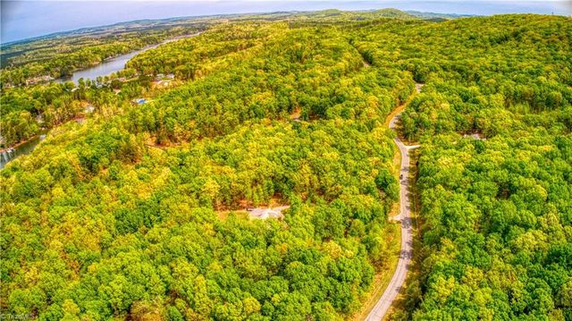 1560 Rocky Cove Lane, Denton, NC 27239