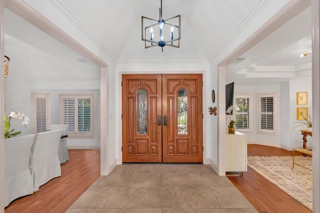 859 E Partridge Lane, Fresno, CA 93730