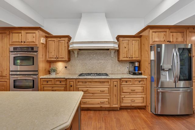 859 E Partridge Lane, Fresno, CA 93730