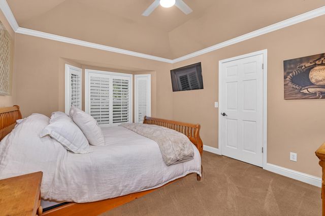859 E Partridge Lane, Fresno, CA 93730