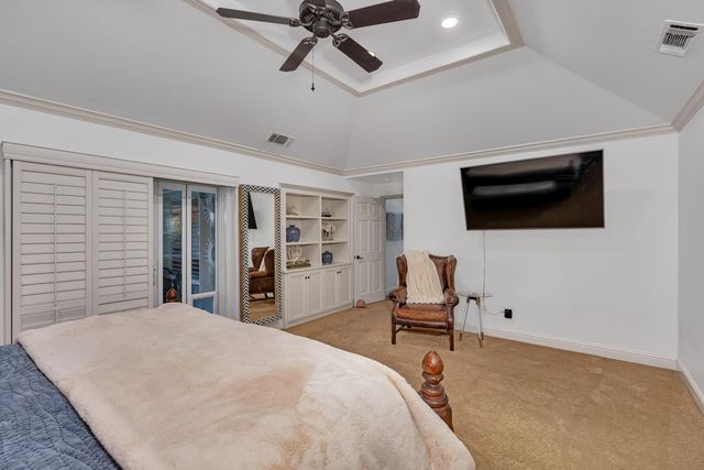 859 E Partridge Lane, Fresno, CA 93730