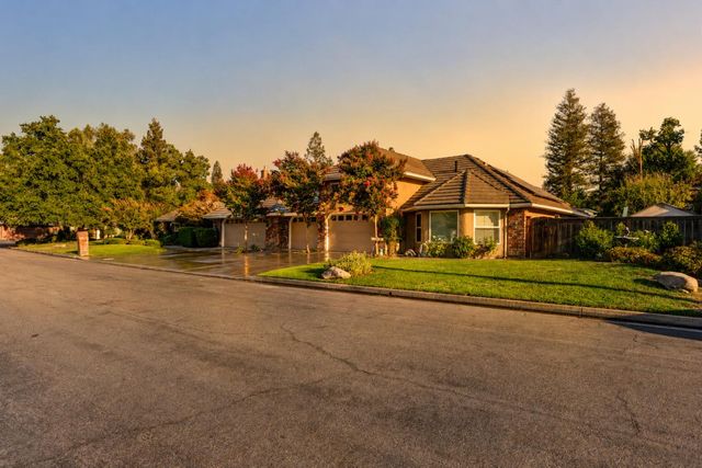 859 E Partridge Lane, Fresno, CA 93730