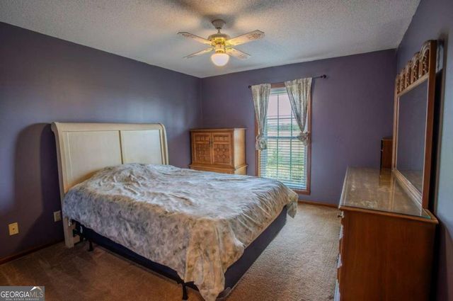 68 Smart Road, Baxley, GA 31513