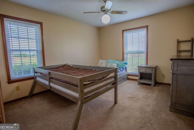 68 Smart Road, Baxley, GA 31513