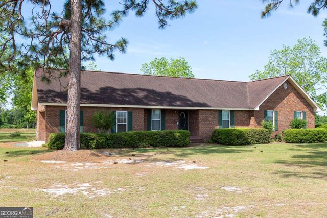 68 Smart Road, Baxley, GA 31513