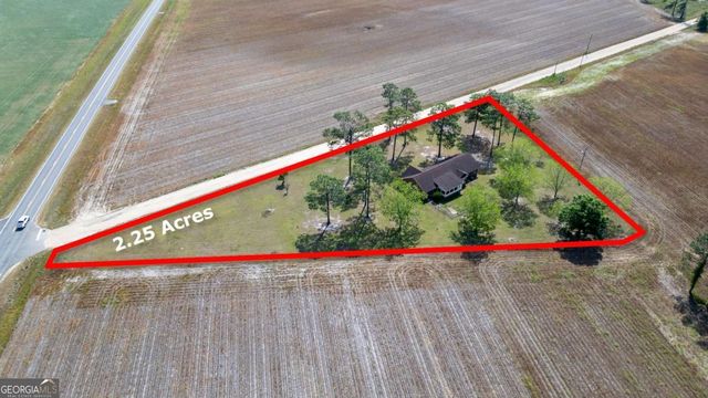 68 Smart Road, Baxley, GA 31513
