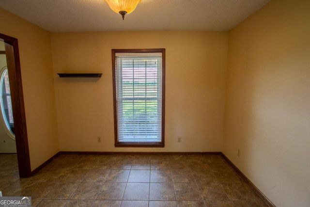 68 Smart Road, Baxley, GA 31513